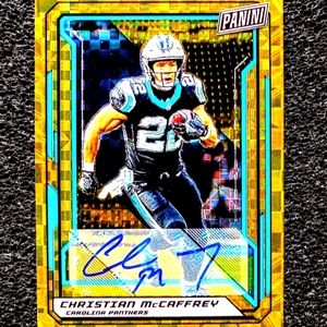 2018 Christian McCaffrey 49ers Running Back Panini Autograph Rookie Card Mint